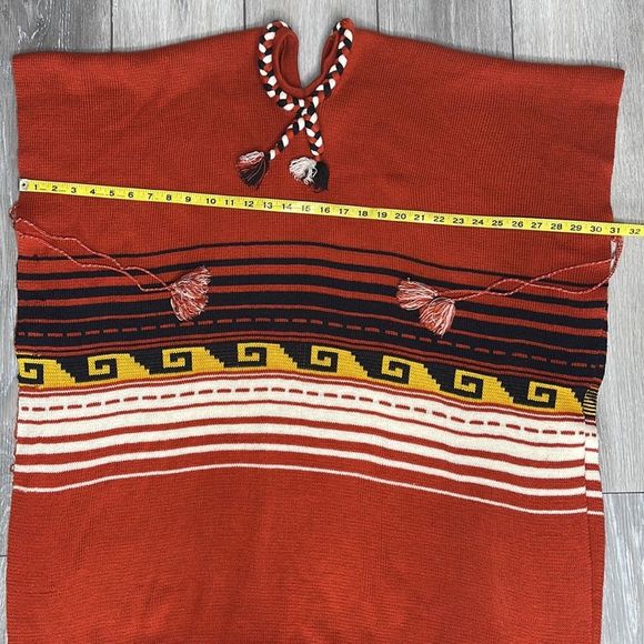 Vintage 70s Soft Knitted Boho Fringe Poncho - Picture 16 of 16